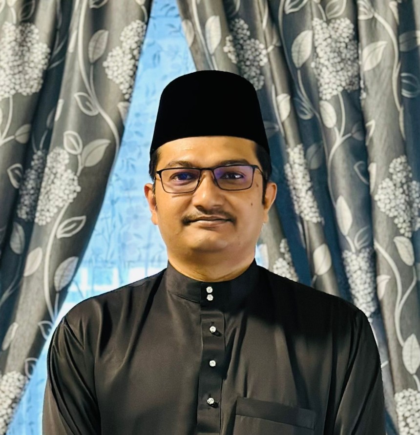 Gambar Raya Nampak Sihat